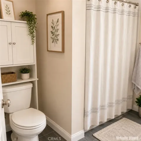 819 E 85th Street, Los Angeles, California 90001
