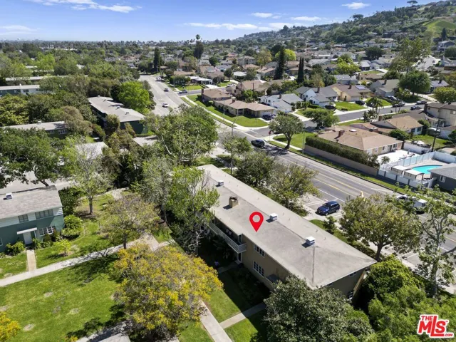 5464 Village Green, Los Angeles, California 90016