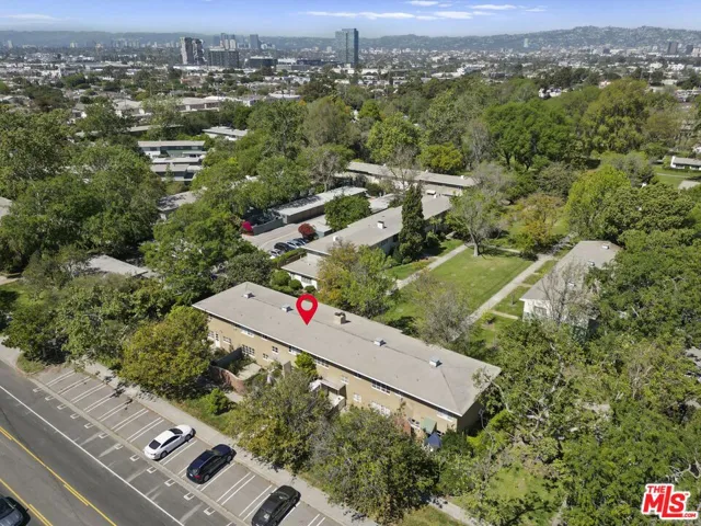 5464 Village Green, Los Angeles, California 90016