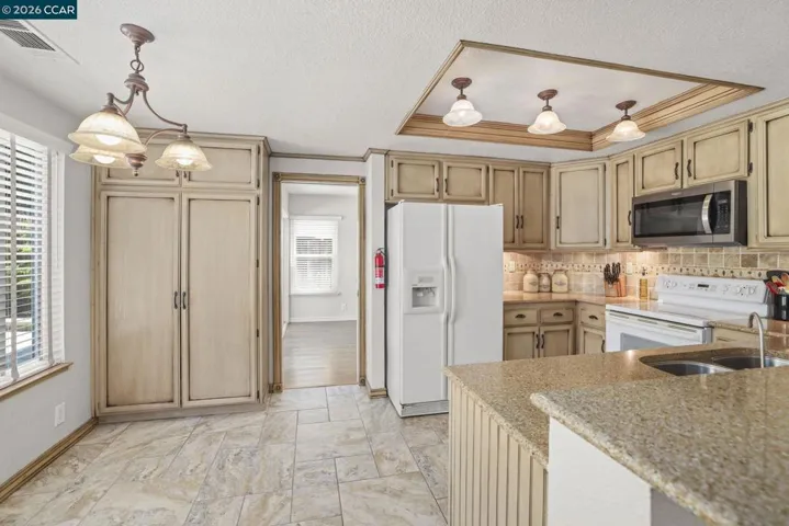 Kitchen with lots of storage