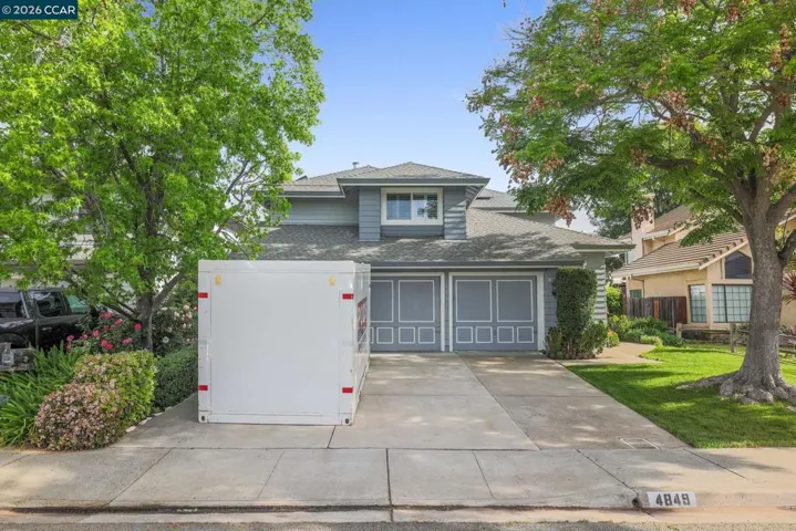 Moving pod currently in driveway