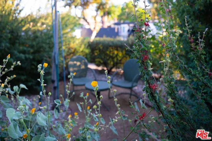 Garden  sitting area behind th