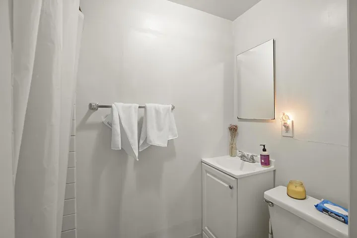 330 Athol Avenue, Oakland, California 94606