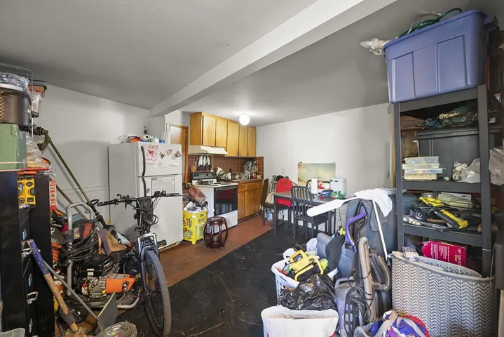 330 Athol Avenue, Oakland, California 94606