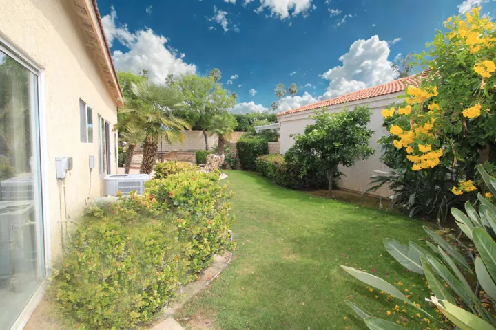 Side yard
