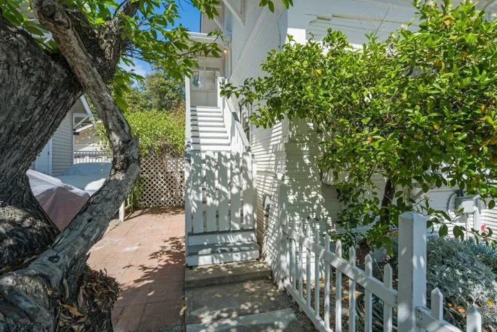 111 5th Street, Gilroy, California 95020