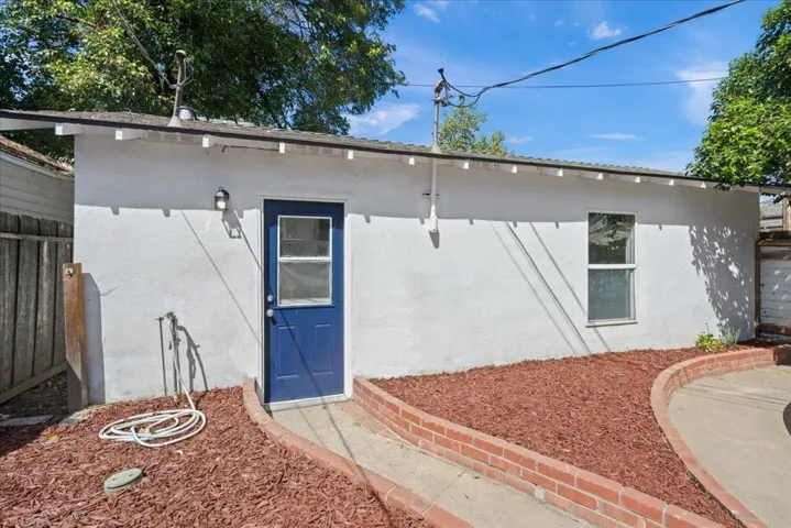 111 5th Street, Gilroy, California 95020