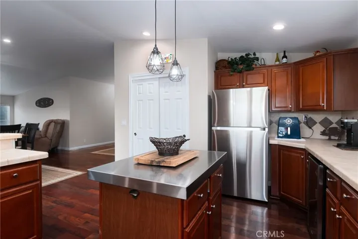 5550 Las Tablas Bay, Paso Robles, California 93446