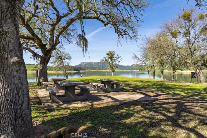 5550 Las Tablas Bay, Paso Robles, California 93446