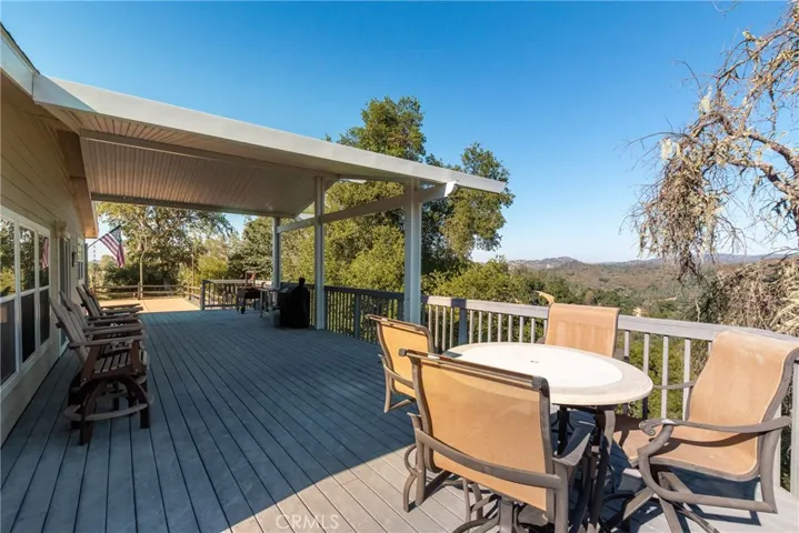 5550 Las Tablas Bay, Paso Robles, California 93446