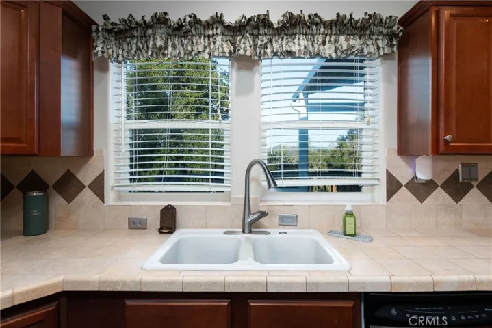5550 Las Tablas Bay, Paso Robles, California 93446