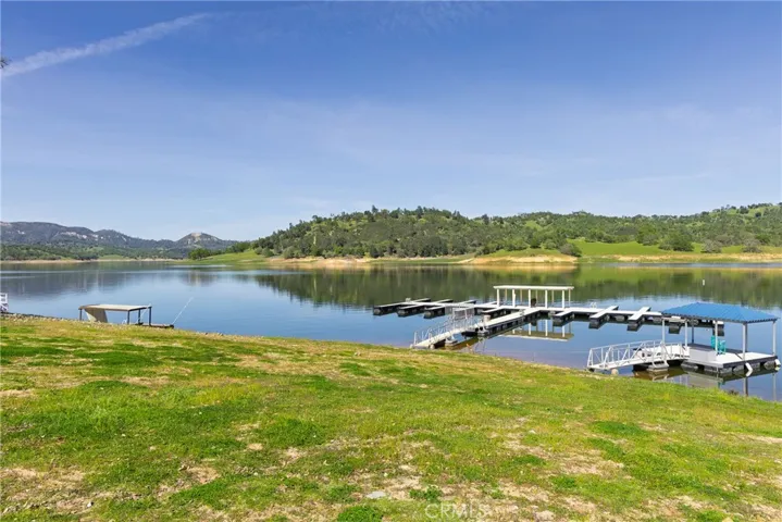 5550 Las Tablas Bay, Paso Robles, California 93446