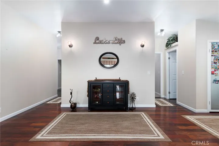 5550 Las Tablas Bay, Paso Robles, California 93446