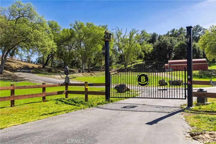 5550 Las Tablas Bay, Paso Robles, California 93446