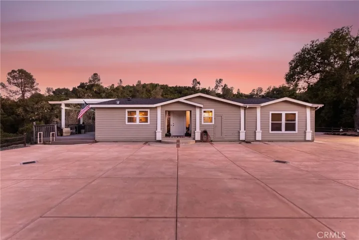 5550 Las Tablas Bay, Paso Robles, California 93446