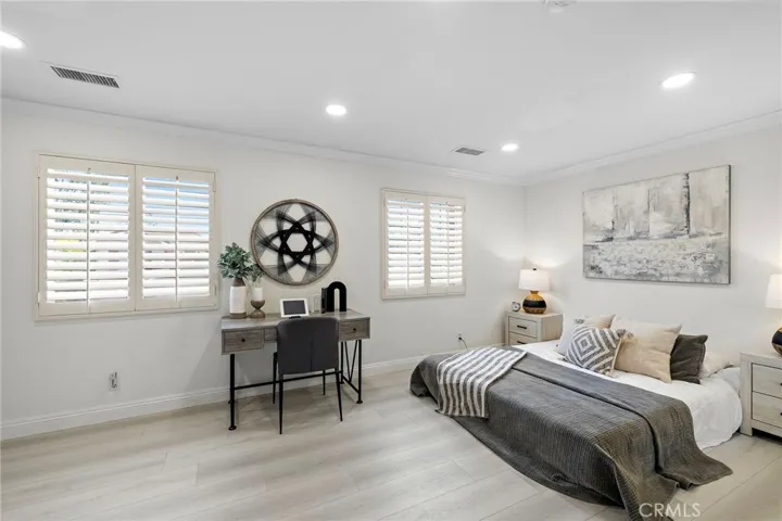 Extra Large Bedroom (was two rooms)