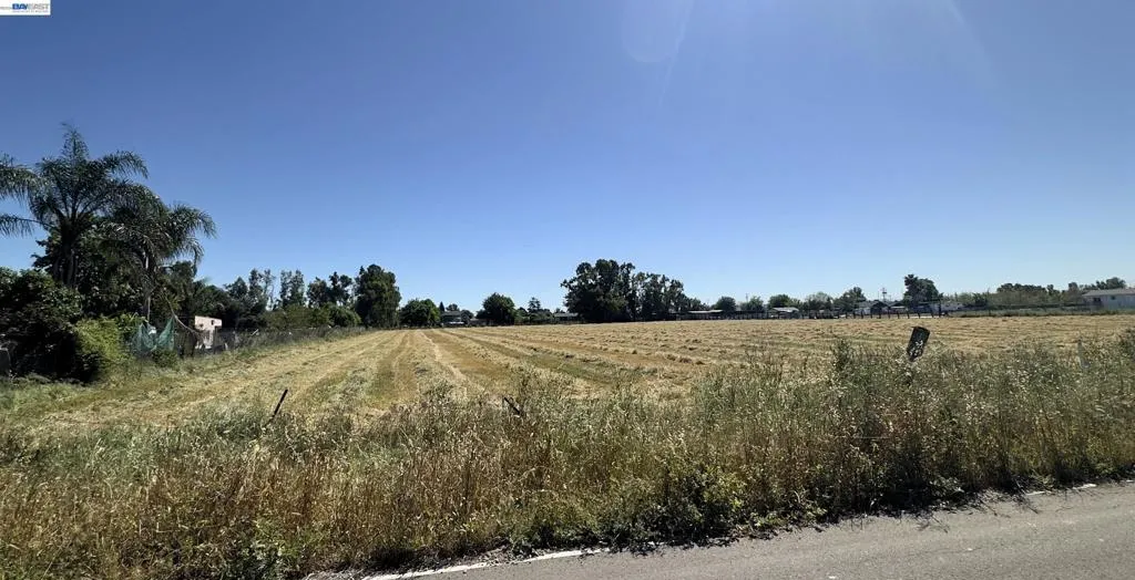 11844 E Ada, Stockton, California 95215 — photo 5
