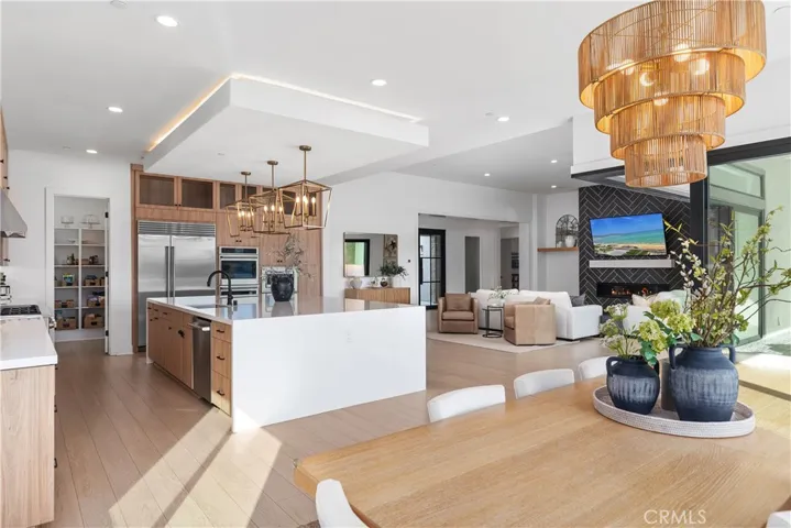 18411 Boulder Bluff, Silverado, California 92676