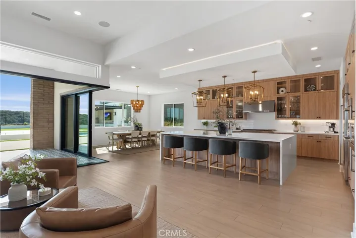 18411 Boulder Bluff, Silverado, California 92676