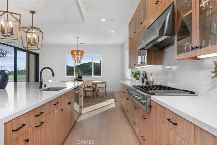 18411 Boulder Bluff, Silverado, California 92676