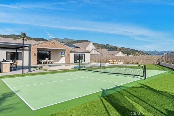 18411 Boulder Bluff, Silverado, California 92676