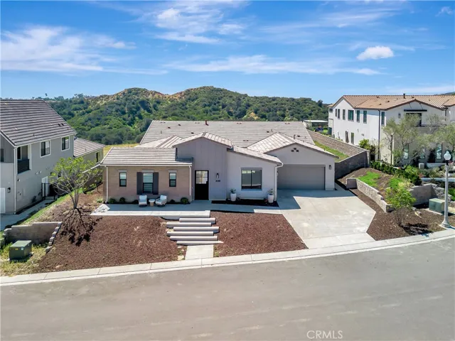 18411 Boulder Bluff, Silverado, California 92676
