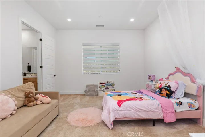 18411 Boulder Bluff, Silverado, California 92676