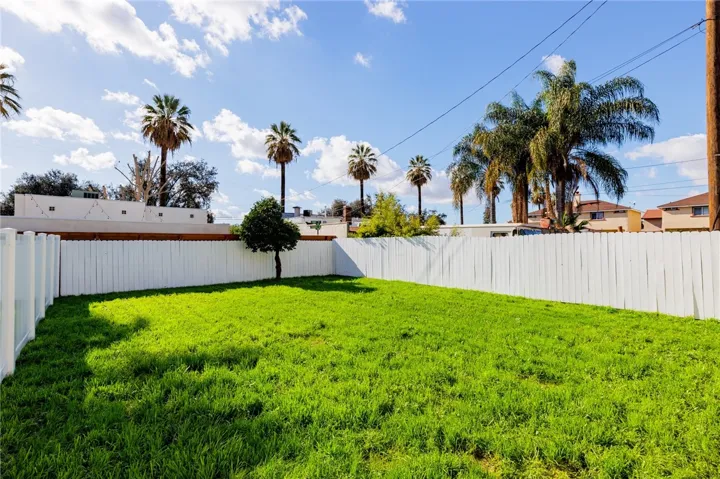 333 S 1st, Covina, California 91723