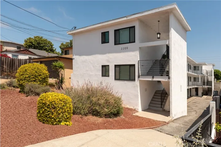 2209 Carnegie Lane 2, Redondo Beach, California 90278