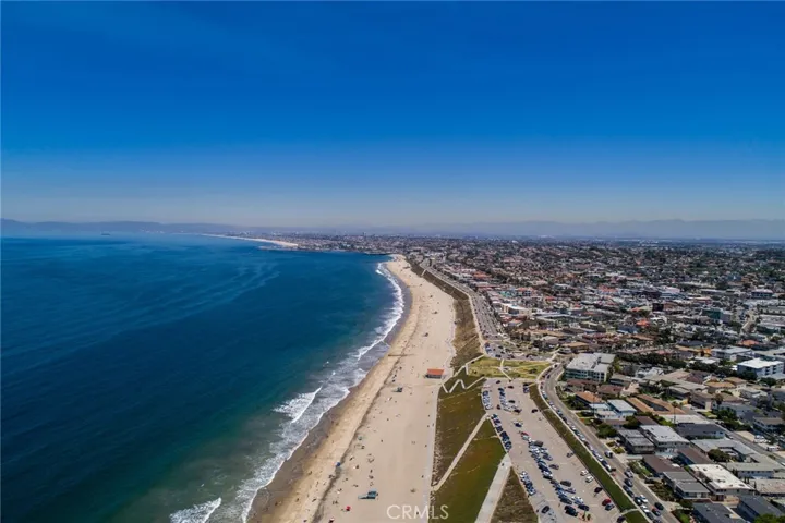 2209 Carnegie Lane 2, Redondo Beach, California 90278