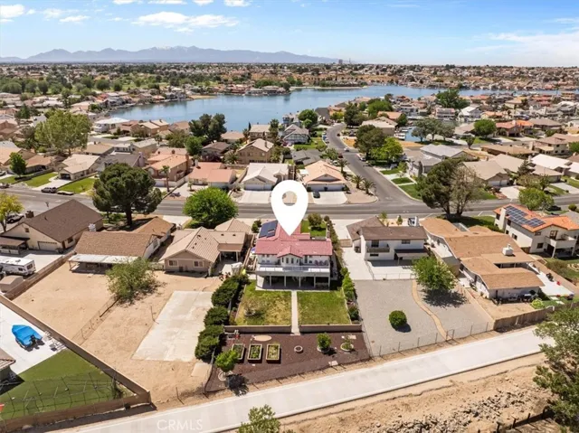 Neighborhood View
