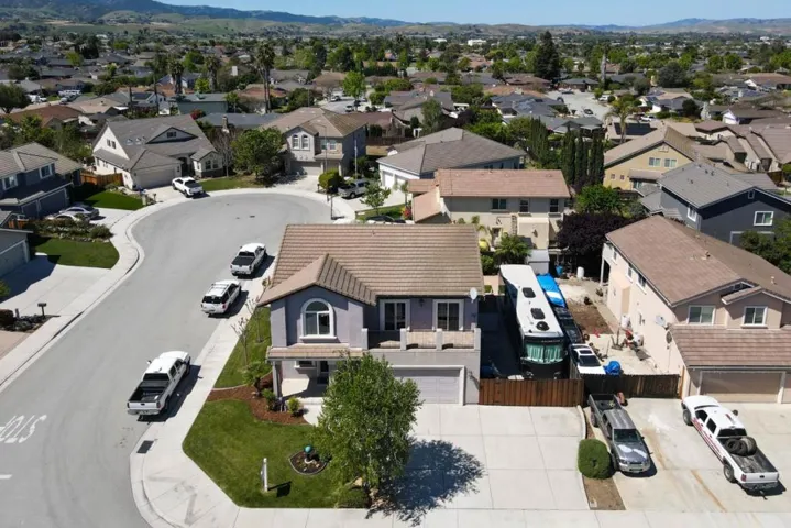 1890 Calistoga Drive, Hollister, California 95023