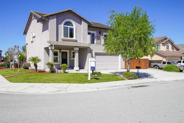 1890 Calistoga Drive, Hollister, California 95023