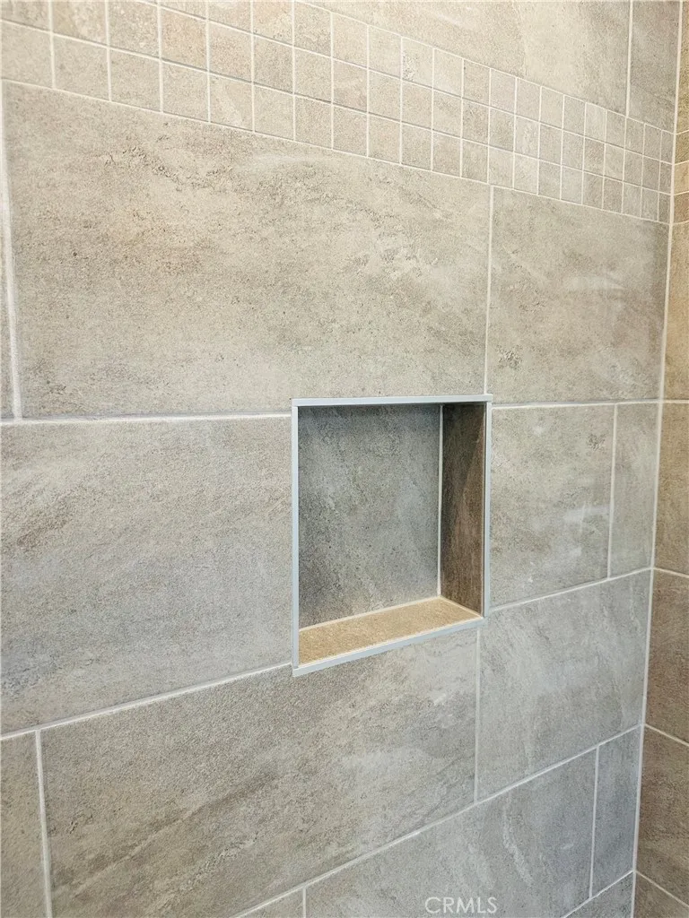 Tile Shower Surround