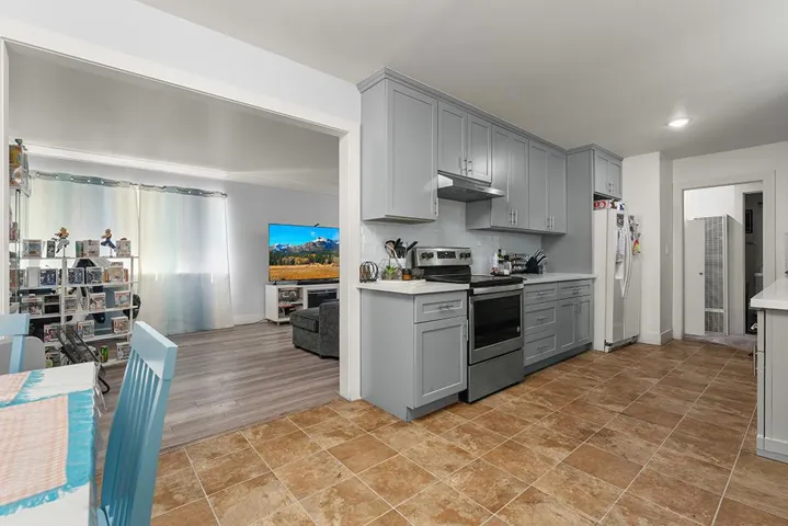 2100 Sahara Way, Santa Clara, California 95050