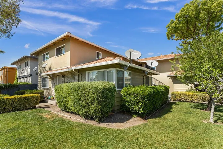 2100 Sahara Way, Santa Clara, California 95050