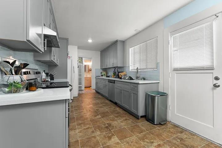 2100 Sahara Way, Santa Clara, California 95050