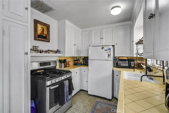 Back Apartment Kitchen