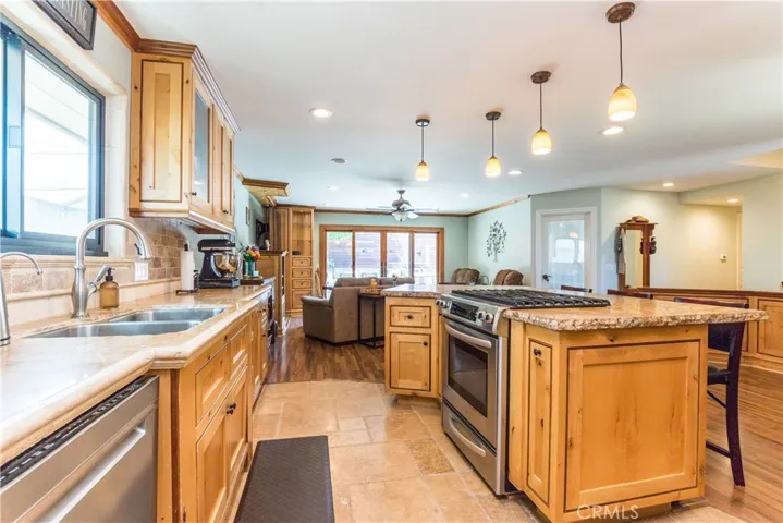 4311 Emerald, Cypress, California 90630