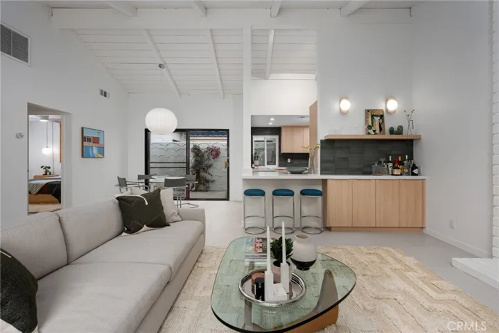 2255 Miramonte W D, Palm Springs, California 92264