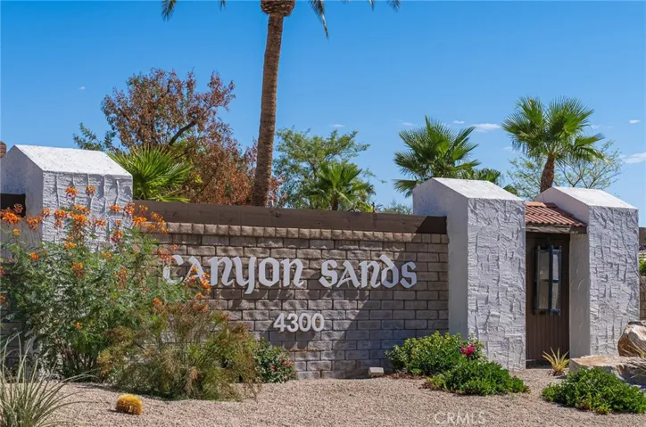 2255 Miramonte W D, Palm Springs, California 92264
