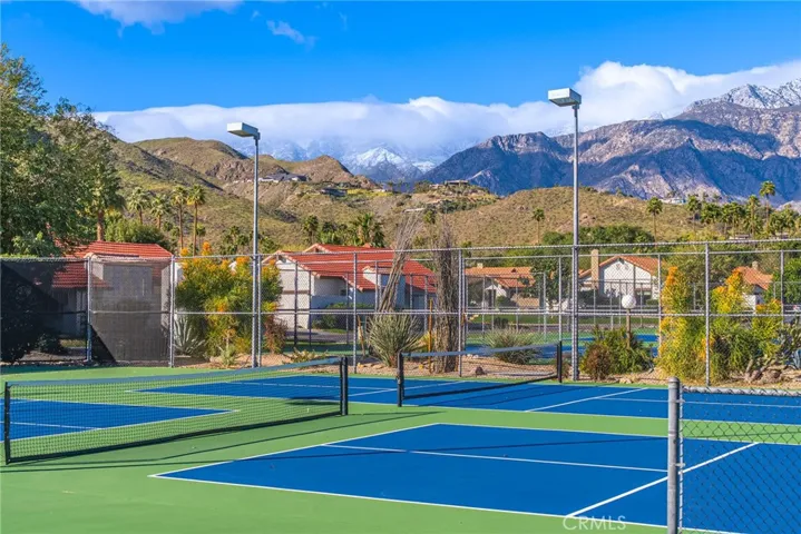 2255 Miramonte W D, Palm Springs, California 92264