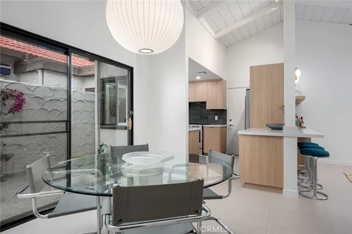 2255 Miramonte W D, Palm Springs, California 92264