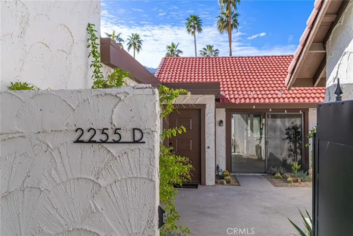 2255 Miramonte W D, Palm Springs, California 92264