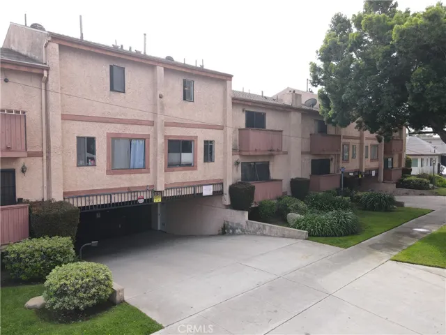 340 West Regent Street, Inglewood, California 90301