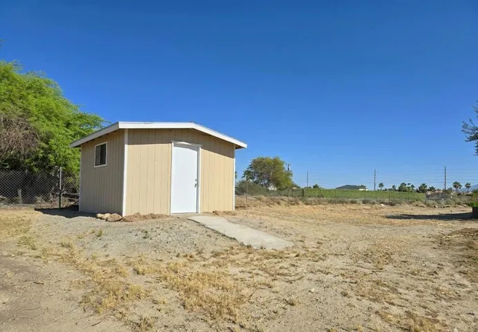 Shed
