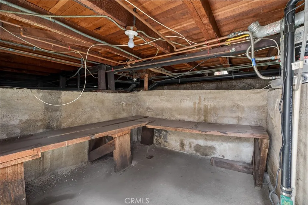 BASEMENT COULD BE USED FOR STORAGE