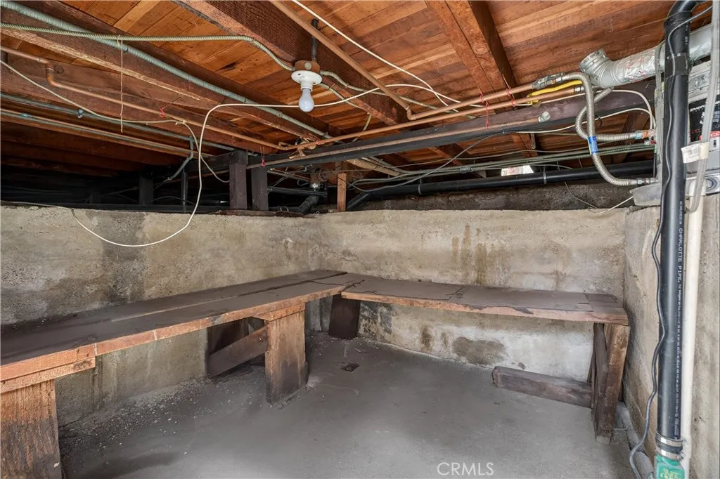BASEMENT COULD BE USED FOR STORAGE