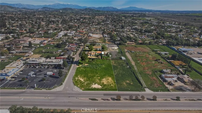 5930 Etiwanda, Jurupa Valley, California 91752