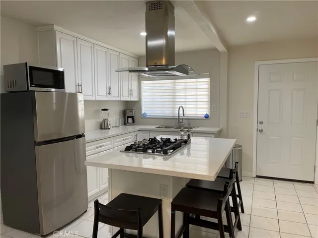 5930 Etiwanda, Jurupa Valley, California 91752